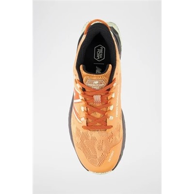Zapatillas de trail Fresh Foam - Naranja y negro