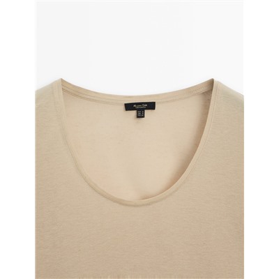 Short sleeve linen blend T-shirt