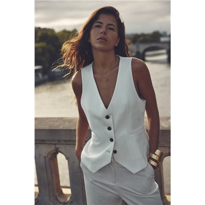 TAILORED WAISTCOAT