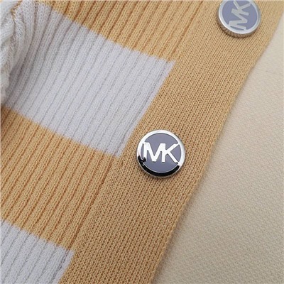 Новинка от Michae*l Kor*s 💎 экспорт❕ утепляемся к осени) укороченные водолазки из драпированного трикотажа , пуговицы на манжетах можно расстегнуть Цена на бирке 356 💵