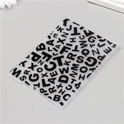 Пластиковый трафарет для эмбоссирования «Алфавит», 14.8×10.5 см