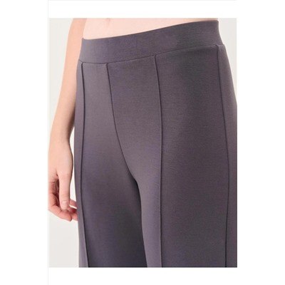 Вязаные спортивные брюки антрацитового цвета 23WJ013002