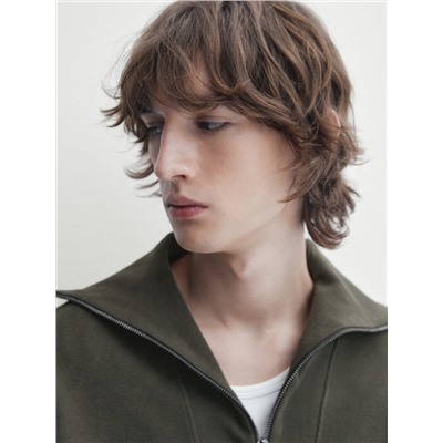 Sudadera cuello mock cremallera