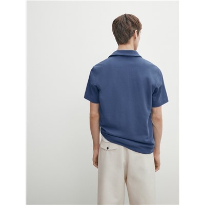 Polo estructura manga corta