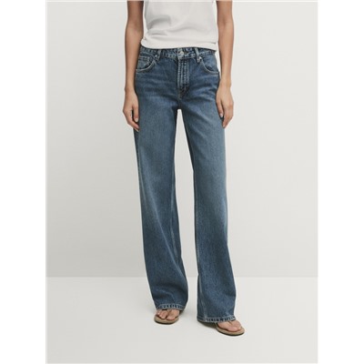Jeans tiro bajo corte recto