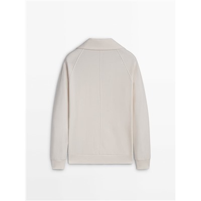 Sudadera cuello mock cremallera