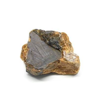 Корунд сапфир в породе 30*24*16мм, 15г