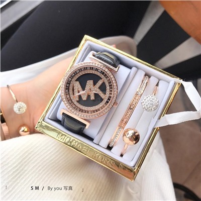 Часы kors