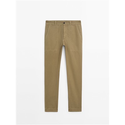 Pantalón con algodón y lino relaxed fit