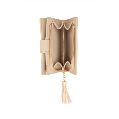 Женщина Ecru Wallet Surprise Surprise Discount в корзине