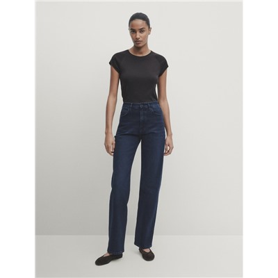 Jeans tiro alto straight fit
