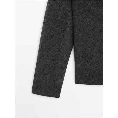 Cárdigan cuello polo con cremallera