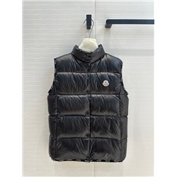 Жилет Moncler