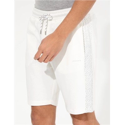 Ekru Slim Fit Shorts