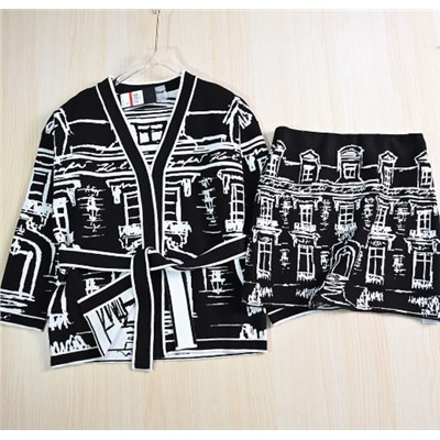 Трикотажный костюм  KARL LAGERFEL*D ОРИГИНАЛ!