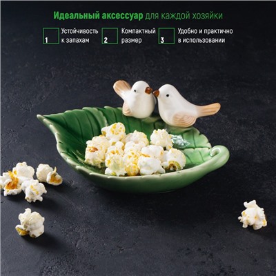 Блюдо керамическое «Птички на листочке», 19×13×4 см, цвет зелёный