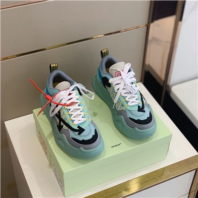 Кроссовки off-white