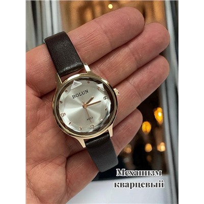 Часы наручные женские BOLUN Ч 19/3 темно-коричневый ремешок