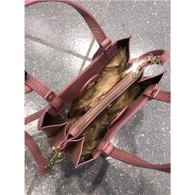 first lady bag hunter