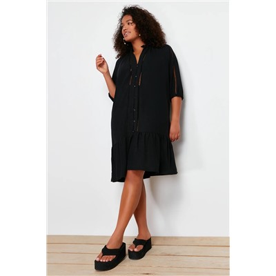 Black V -Neck Юбка Конец Кнопка Кнопка Подробное пляжное платье большого размера TBBSS24AH00100