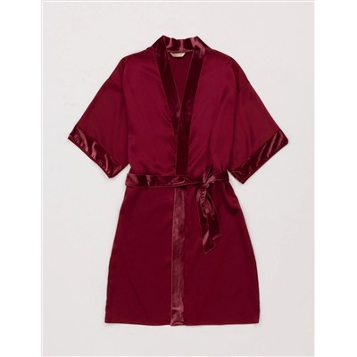 Bordeaux Nightgown & The Warning Team