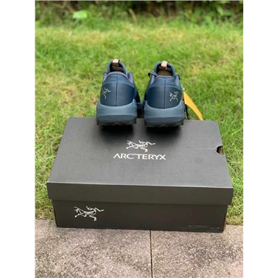 Полуботинки Arcteryx