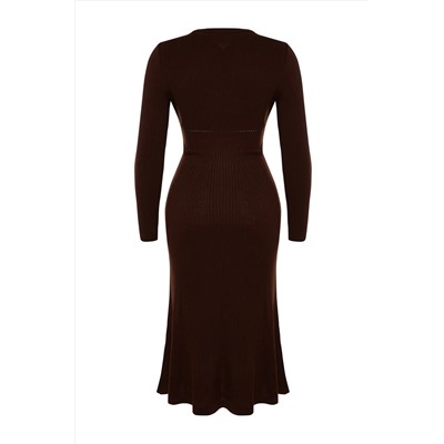 Коричневый велосипедный воротник Midi Ditwear платье tbbaw24ah00021