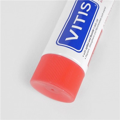 Зубная паста Vitis Anticaries с ментоловым вкусом, 100 мл