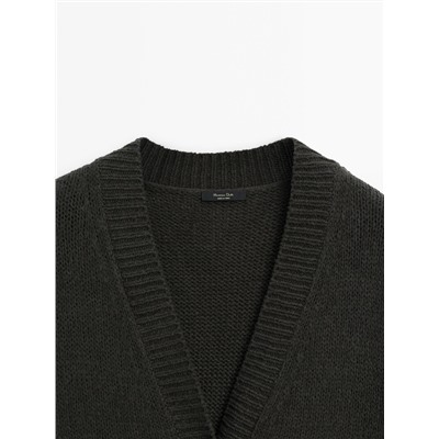 Knit V-neck cardigan with buttons