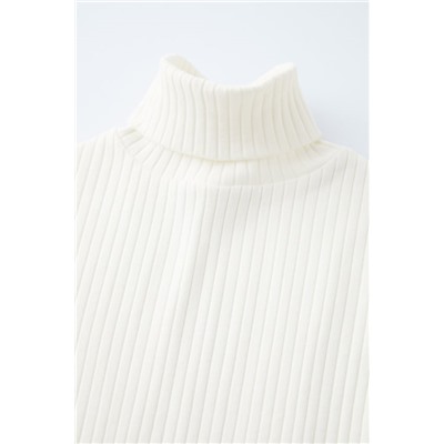 CAMISETA CANALÉ CUELLO VUELTO