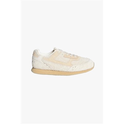 LTHR SNKRS 12