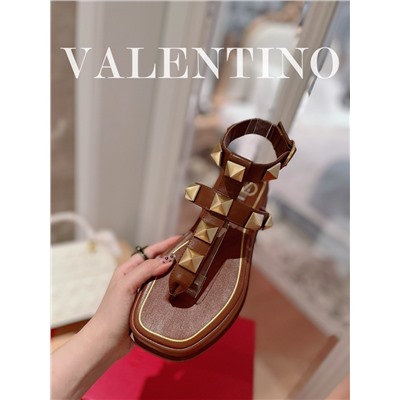 Босоножки Valentino