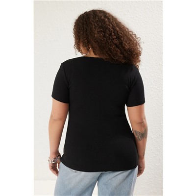 Black v -yaka Shirring Detailed CashCorere Блузя большого размера TBBSS25AF00054