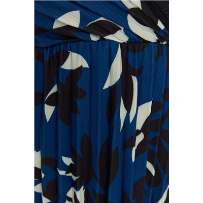 Blue A-Line Cruve Yaka Цветочный узорчатый летнее вязаное платье TBBSS22AH00000