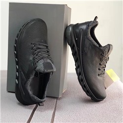 кроссовки ECCO