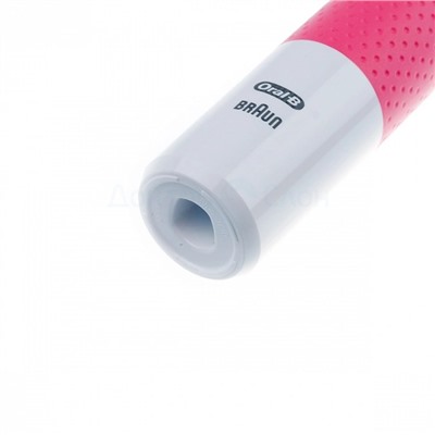 Электрическая зубная щетка Oral-B Vitality 100 3D White D100.413.1 (Pink)