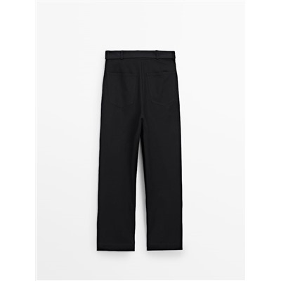 Pantalón negro barrel cinturón
