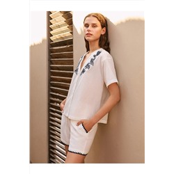 Темно-синие льняные шорты с низкой талией и карманами 23SS031001