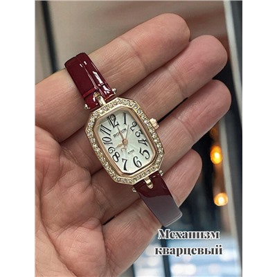 Часы наручные женские BOLUN Ч 19/1 темно-красный ремешок
