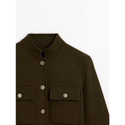 Chaqueta mezcla lana bolsillos botones dorados