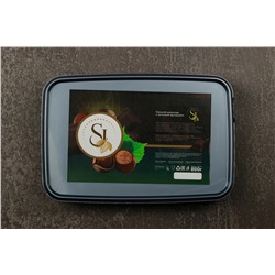 Шоколад темный с цельным фундуком 800гр