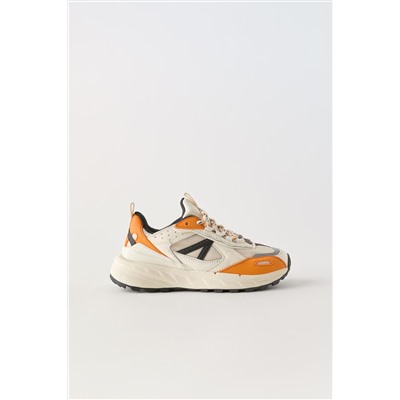 ZAPATILLA DEPORTIVA VIBRAM®