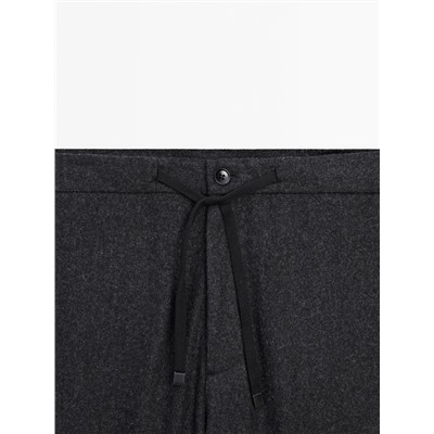 Pantalón chino jogger fit