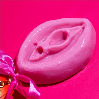 Леденец на палочке «Потри», вкус: малина, 65 г. (18+)