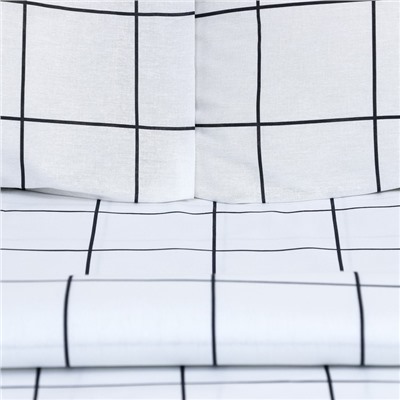 Постельное бельё Этель 1.5 сп «Клетка», белое, 143×215, 150×214, 50×70 см-2 штуки, бязь, 125 г/м²