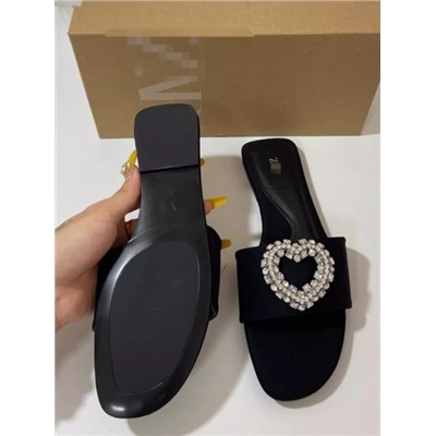 Босоножки ZAR*A Очень и очень красивые 😍 За эту цену просто подарок 🎁