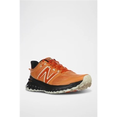 Zapatillas de trail Fresh Foam - Naranja y negro