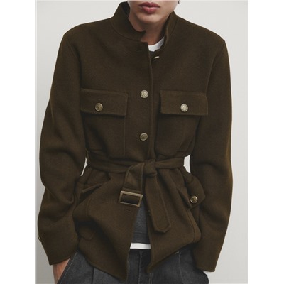Chaqueta mezcla lana bolsillos botones dorados
