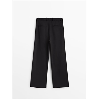 Pantalón negro full length pinzas