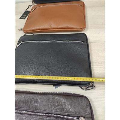 Размер 37/27  Modello unisex, modello Luois Vuitton